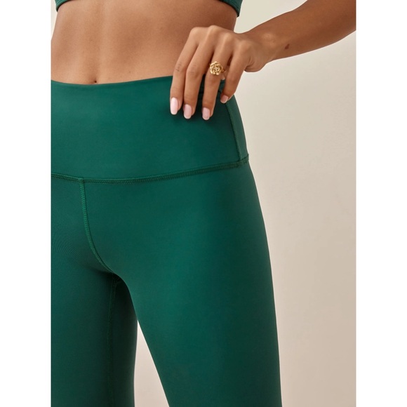 reformation leggings - Picture 3 of 8